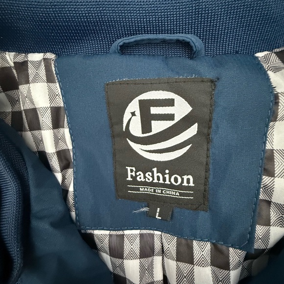 Fashion 100% polyester jacket Men’s Size Large Blue with Pockets - Picture 9 of 9